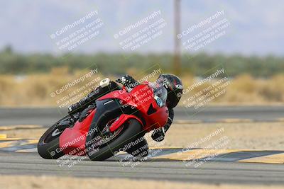 media/Feb-07-2025-CVMA Friday Practice (Fri) [[7034960ba2]]/3-Racer 3-NRS/Session 4 (Turn 16)/